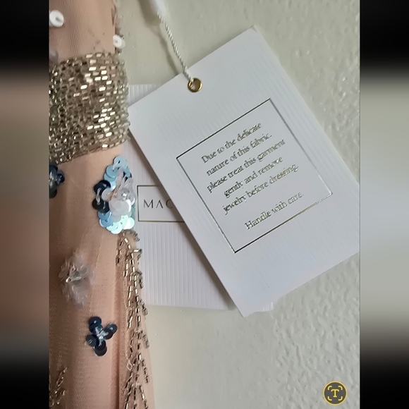 NEW! Mac Duggal, Floral Sequin Maxi Dress in Pink Nude/Multi Sequins, Size 2 - Picture 6 of 11